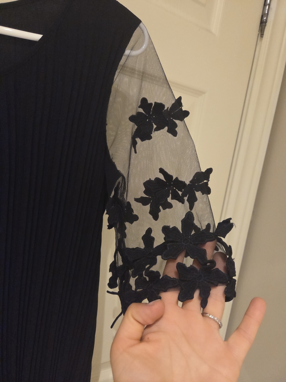 Rare Joseph Ribkoff Black Floral Applique Dress - Picture 3 of 5